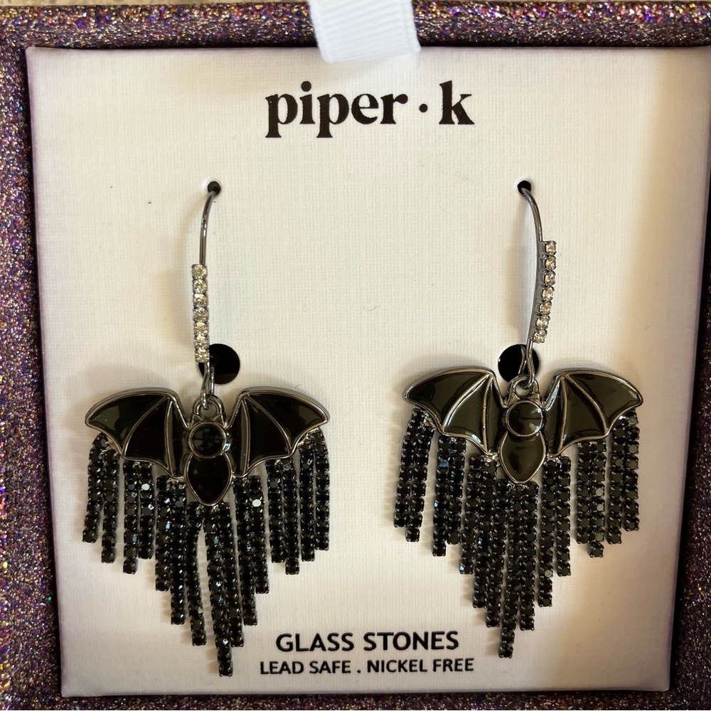 New Piper K Black Glass Stone Bat Earrings Lead Safe Nickel Free